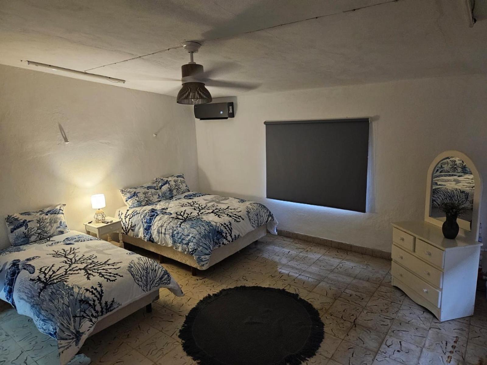 La Casa Amarilla Frente Al Mar Villa Челем Екстериор снимка